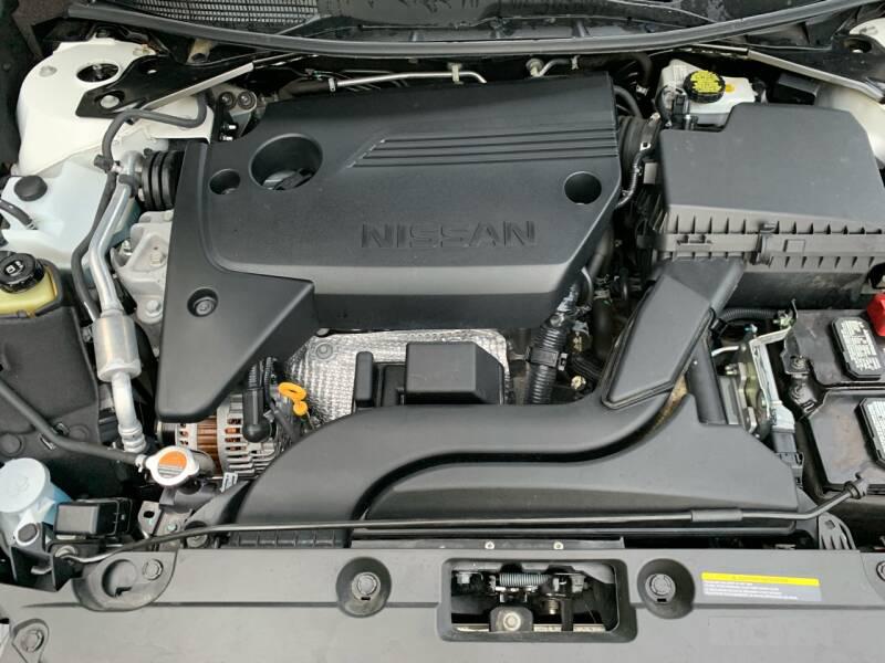 Nissan Altima • 2017 • 51,471 km 6