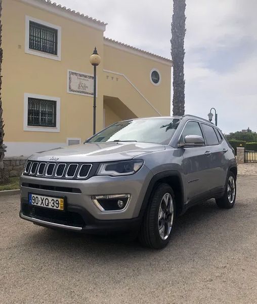 Jeep Compass • 2019 • 70,000 km 2