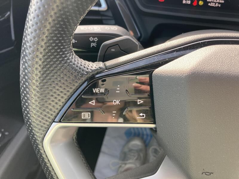 Audi Q3 • 2022 • 38,820 km 29