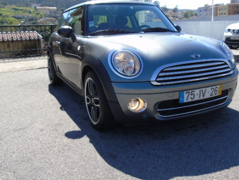 MINI Cooper • 2010 • 130,505 km 1