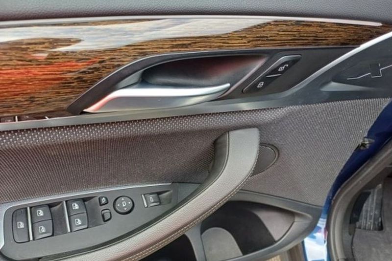 BMW X3 • 2018 • 74,000 km 10