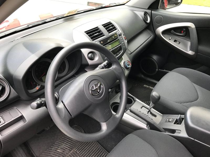 Toyota RAV4 • 2007 • 61,453 km 3