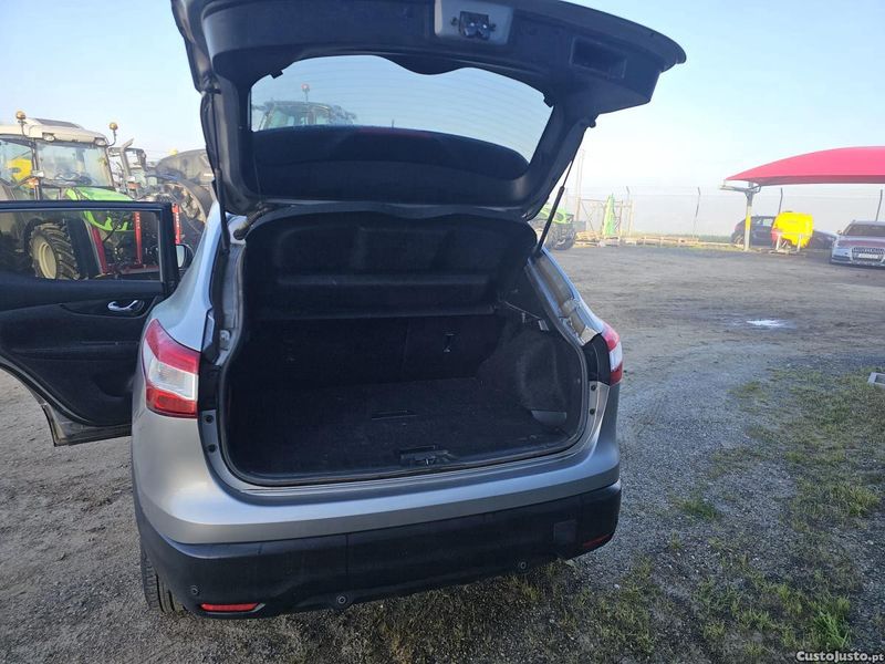 Nissan Qashqai • 2017 • 140,000 km 2