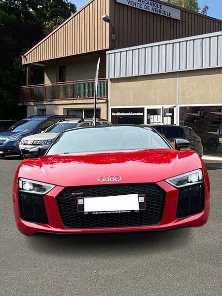 Audi R8 • 2018 • 44,000 km 3