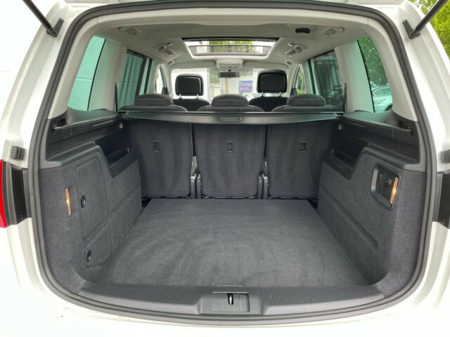 Volkswagen Sharan • 2014 • 92,000 km 12