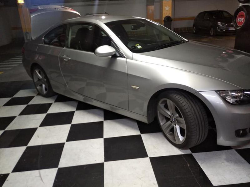 BMW M3 • 2005 • 109,000 km 2