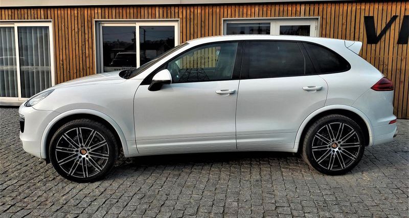 Porsche Cayenne • 2016 • 80,000 km 4