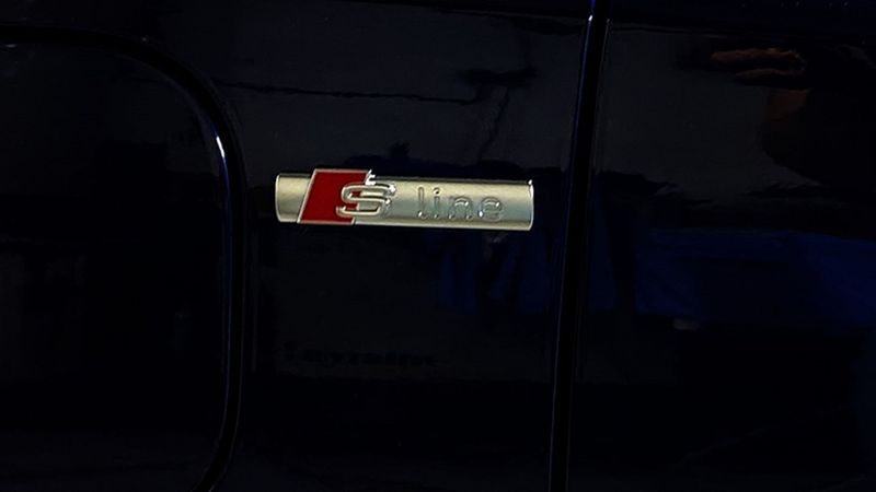 Audi Q3 • 2024 • 13,924 km 8