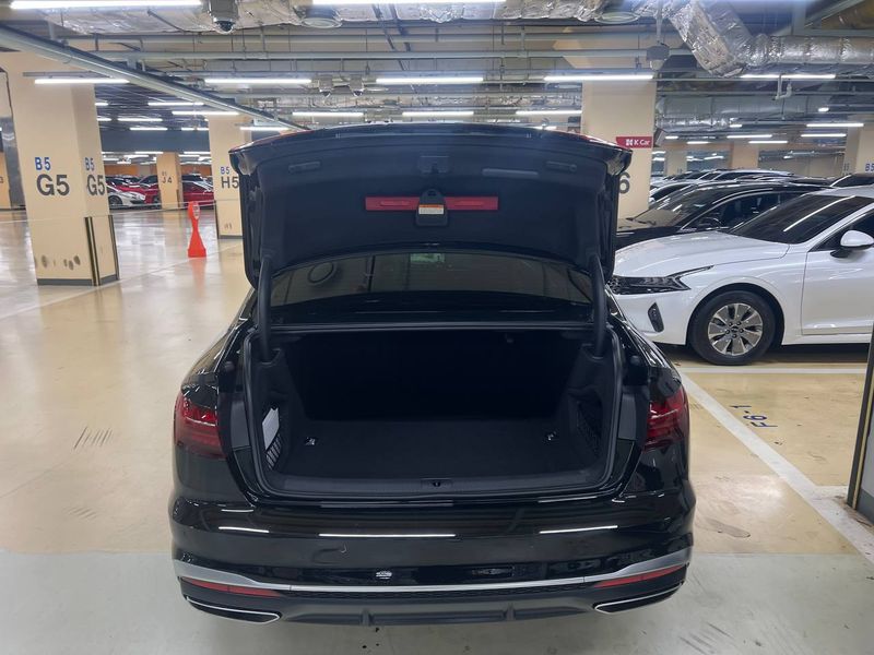 Audi A4 • 2022 • 822 km 17