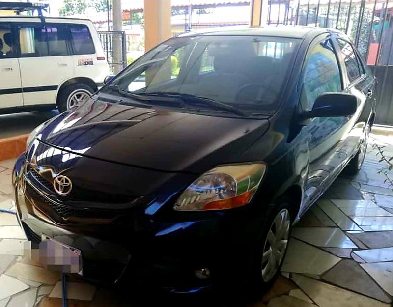 Toyota Yaris • 2008 • 209,215 km 1