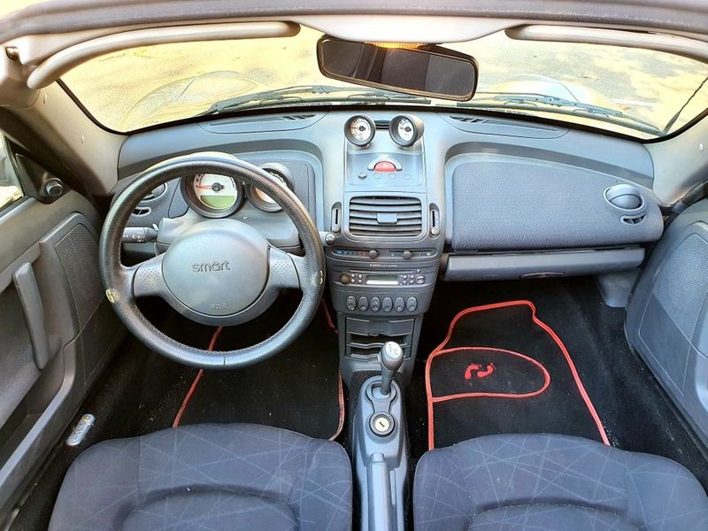 Smart Roadster • 2005 • 160,000 km 5