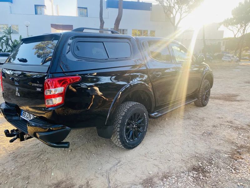 Mitsubishi L200 Pick up • 2019 • 60,000 km 2