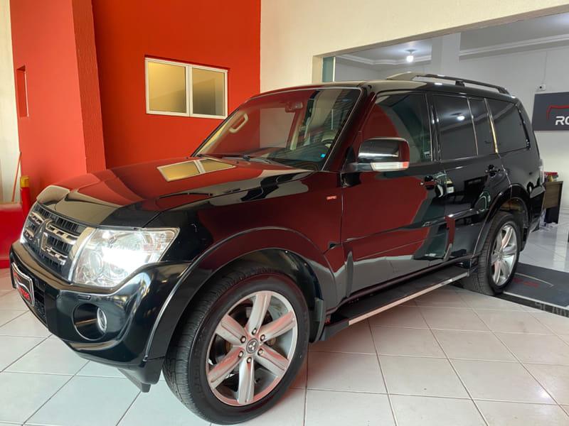 Mitsubishi Pajero • 2013 • 118,393 km 1