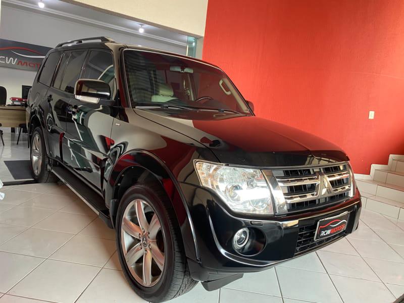 Mitsubishi Pajero • 2013 • 118,393 km 4