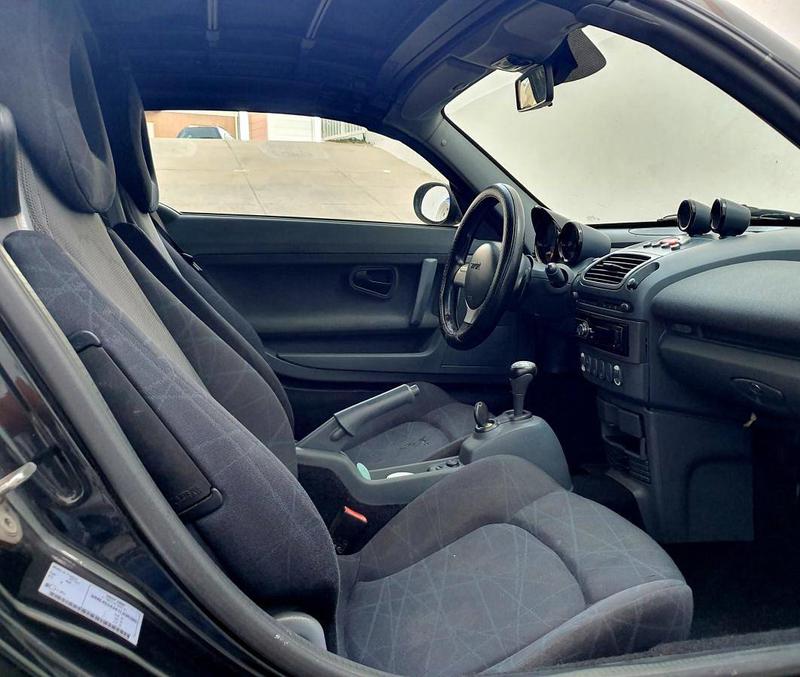 Smart Roadster • 2006 • 140,000 km 1