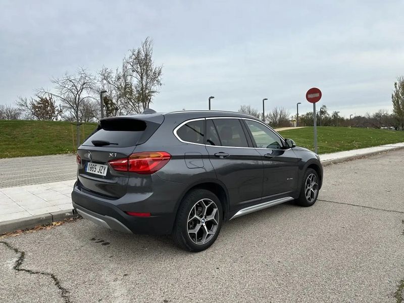 BMW X1 • 2017 • 55,000 km 5