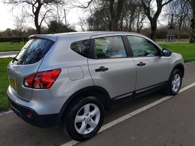 Nissan Qashqai • 2008 • 55,000 km 2