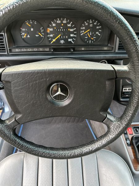 Mercedes-Benz 190 D • 1989 • 141,000 km 30