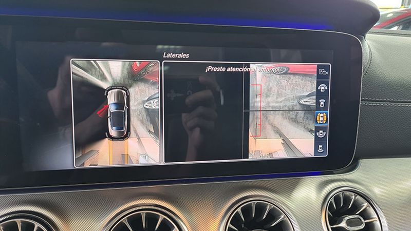 Mercedes-Benz E Cabrio • 2019 • 61,279 km 3