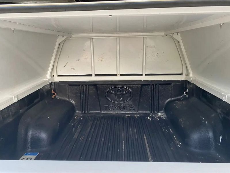 Toyota Hilux • 2019 • 189,000 km 10