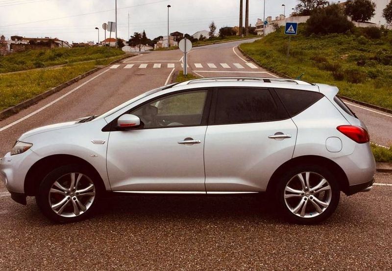 Nissan Murano • 2011 • 200,000 km 2