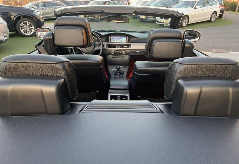 BMW 316i • 2008 • 180,000 km 3