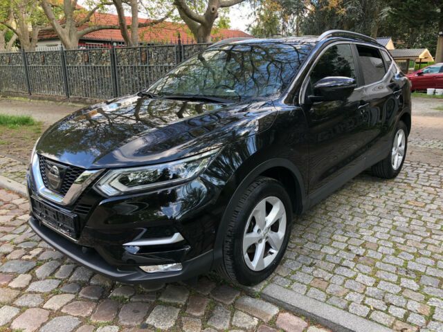 Nissan Qashqai • 2018 • 104,820 km 3