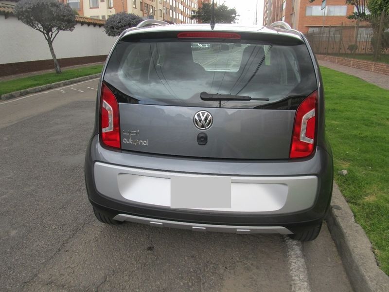 Volkswagen Vento • 2017 • 100,000 km 1