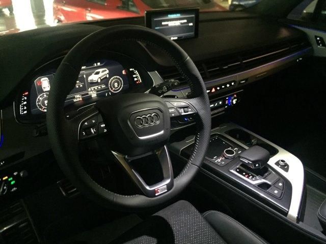 Audi Q7 • 2016 • 140,000 km 11