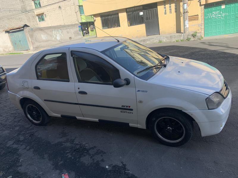 Renault Logan • 2009 • 273,300 km 1