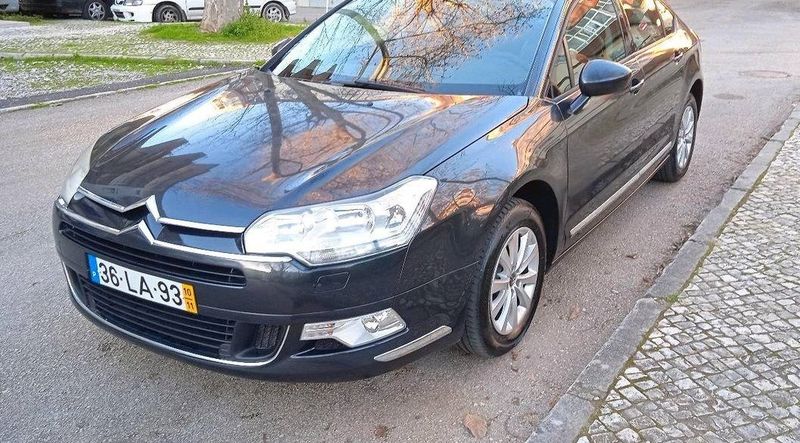 Citroën C5 • 2010 • 250,000 km 4