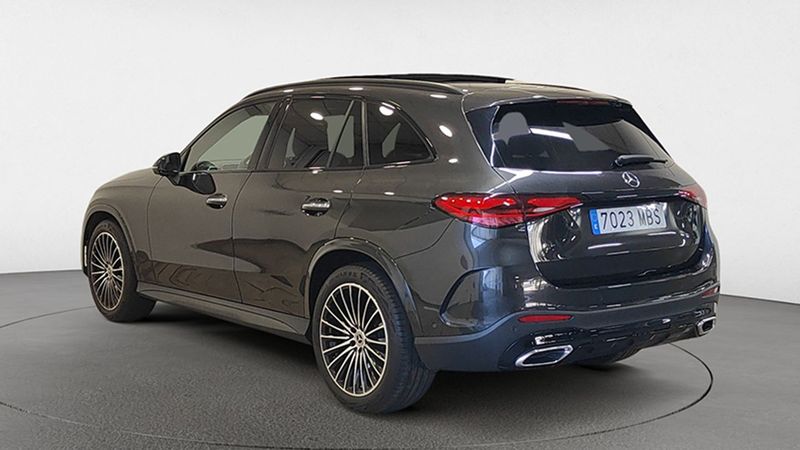 Mercedes-Benz GLC • 2022 • 27,299 km 2