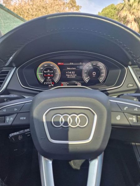 Audi Q5 • 2021 • 98,000 km 5