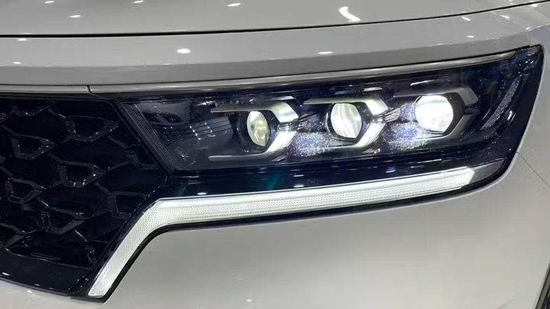 Kia Sorento Hybrid • 2021 • 45,902 km 10