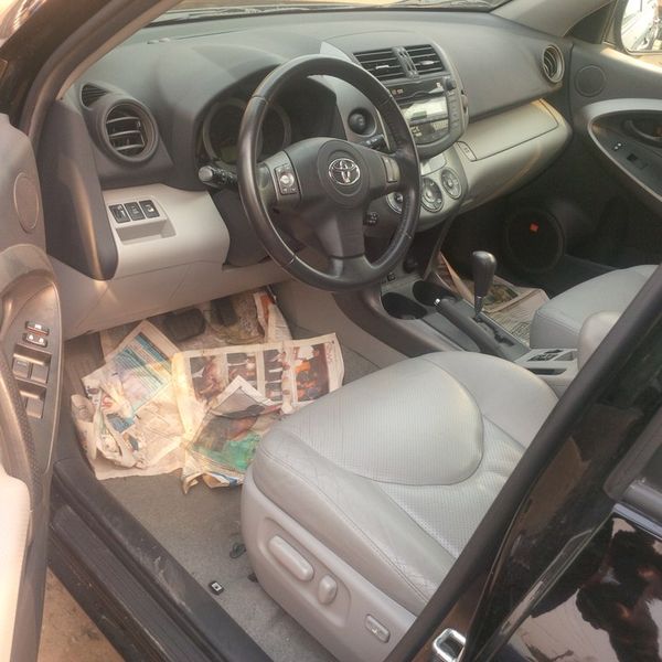 Toyota RAV4 • 2010 • 34 km 2