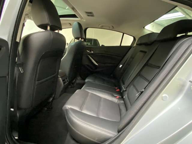 Mazda 6 • 2015 • 159,147 km 11