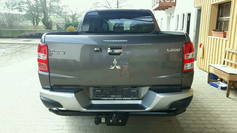 Mitsubishi L200 • 2017 • 81,000 km 4