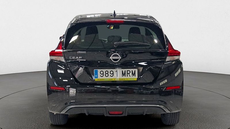 Nissan Leaf • 2024 • 2,276 km 7