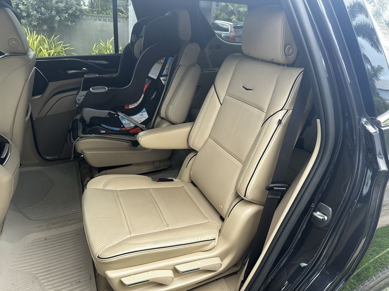 Cadillac Escalade • 2023 • 31,500 mi 3