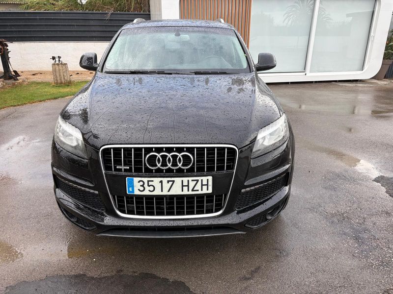 Audi Q7 • 2014 • 140,000 km 2