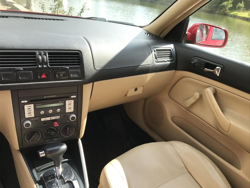 Volkswagen Jetta • 2011 • 147,000 km 1