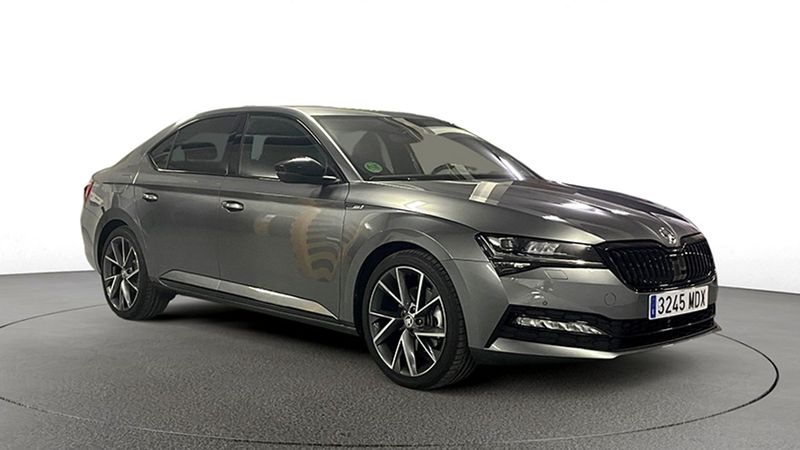 Škoda Superb • 2023 • 6,750 km 13
