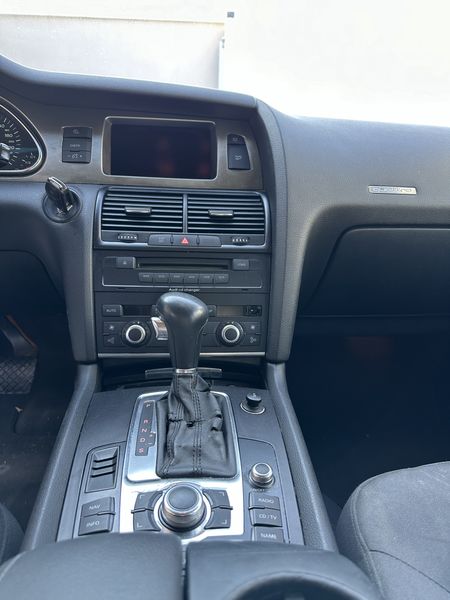 Audi Q7 • 2007 • 290,000 km 9