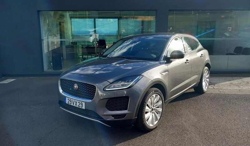 Jaguar E-PACE • 2019 • 107,748 km 4