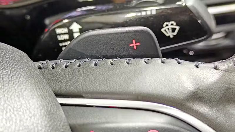 Audi A8 Long • 2015 • 84,288 km 36