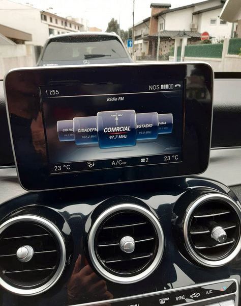 Mercedes-Benz C • 2015 • 159,999 km 2