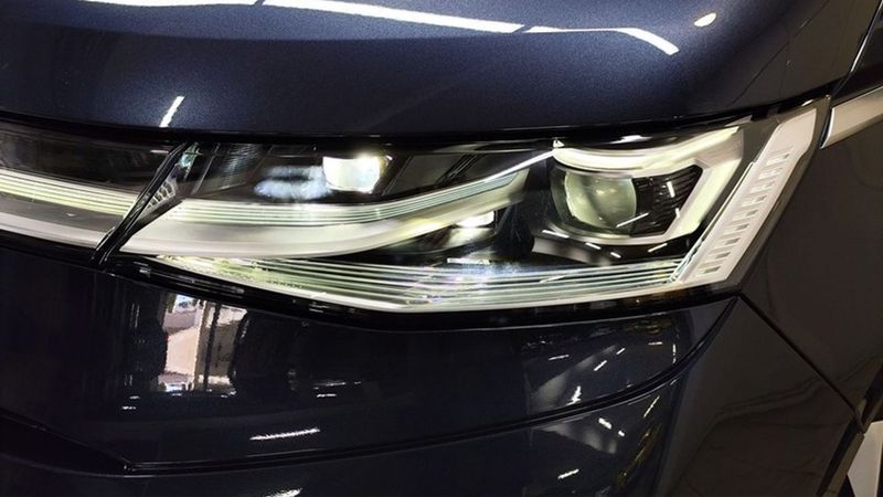 Volkswagen Multivan • 2024 • 3,979 km 25