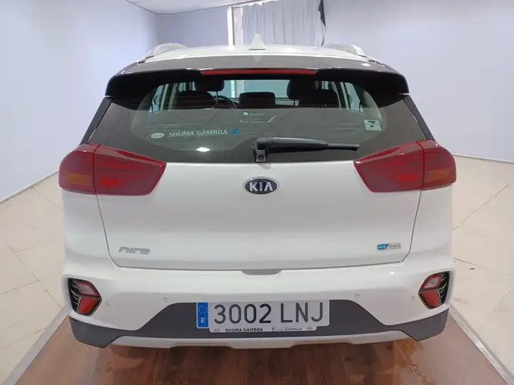 Kia Niro • 2021 • 21,000 km 3