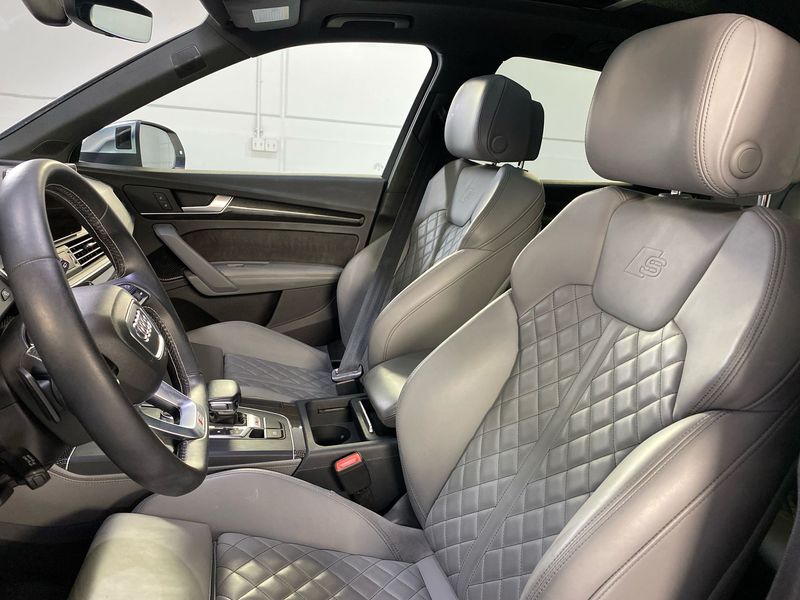 Audi SQ5 • 2018 • 12,063 km 10