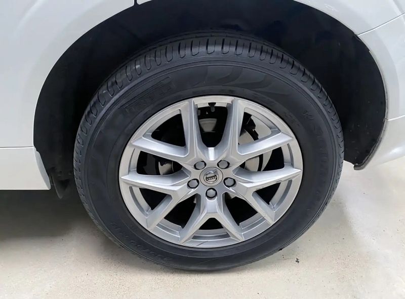 Volvo XC60 • 2019 • 104,000 km 7